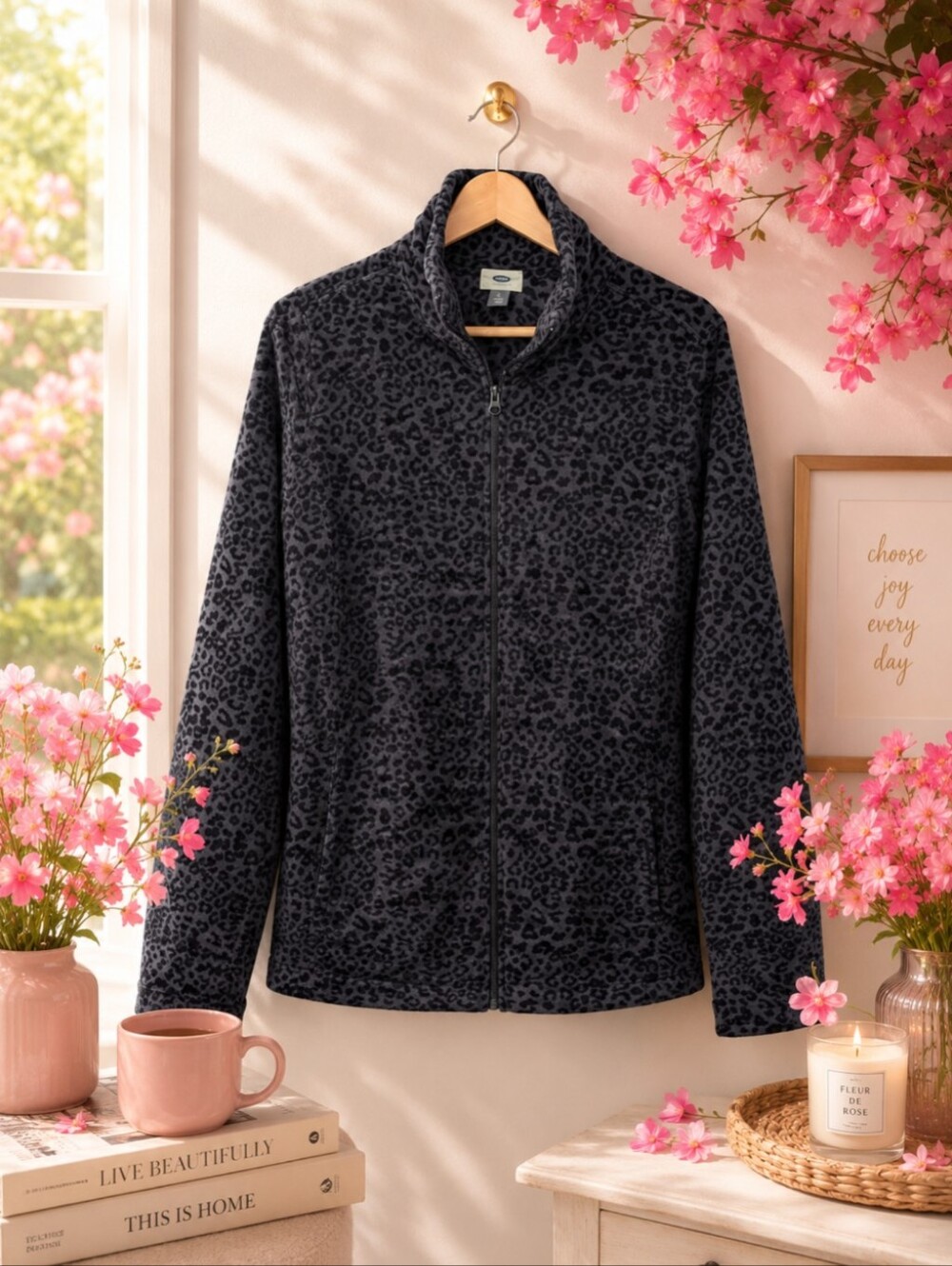 Old Navy | Medium Tall | Gray/Black Subtle Leopard Print Fleece